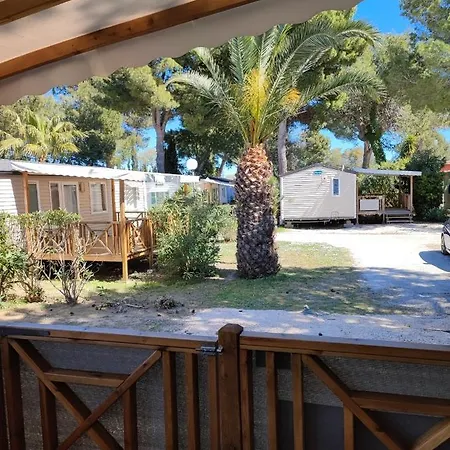 Mobilhome אתר קמפינג ארגלס-סור-מר